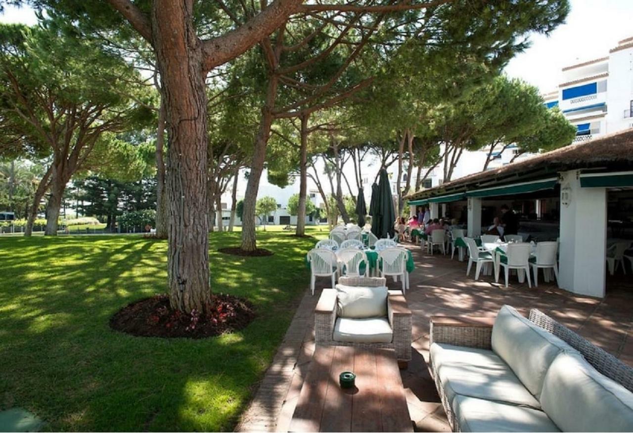 Beachfront Luxury Residence, Playas Del Duque, Puerto Banus, Marbella Exterior photo